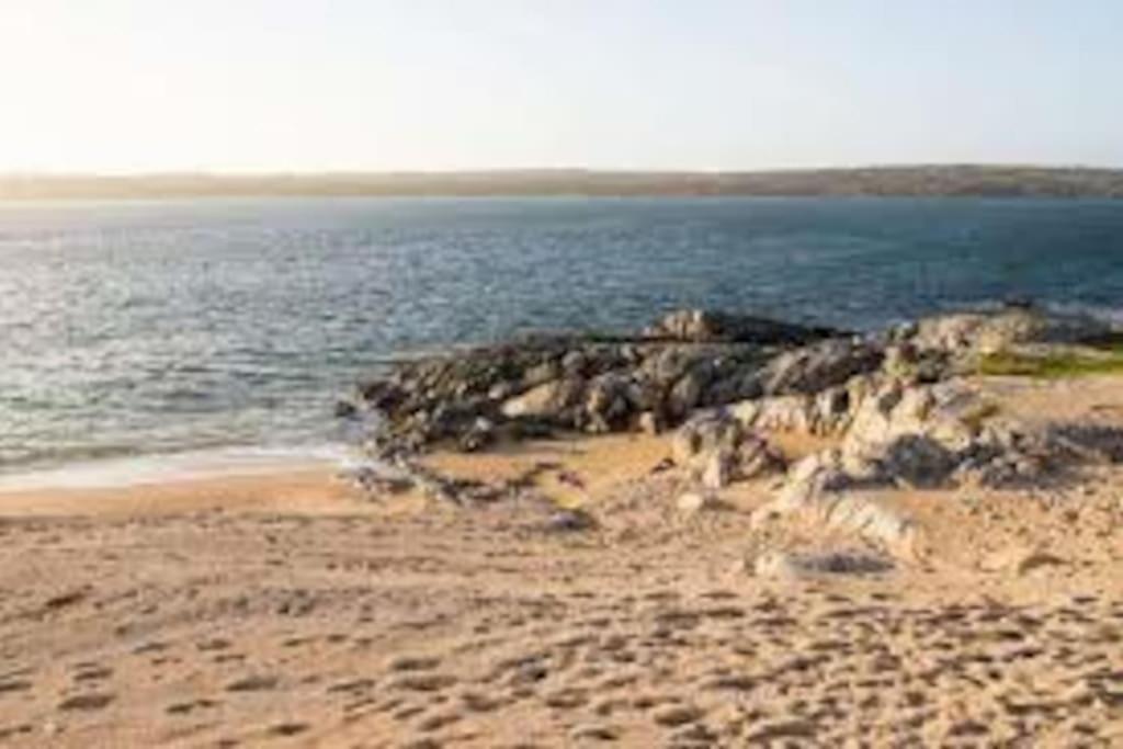 Radharc An Chuain 2 Bedroom Holiday Home กัลเวย์ ภายนอก รูปภาพ