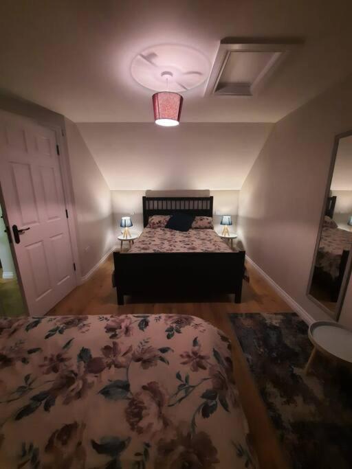 Radharc An Chuain 2 Bedroom Holiday Home กัลเวย์ ภายนอก รูปภาพ